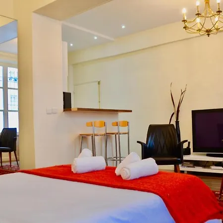 Apartment 1 Bedroom In The Heart Of The Marais Area *