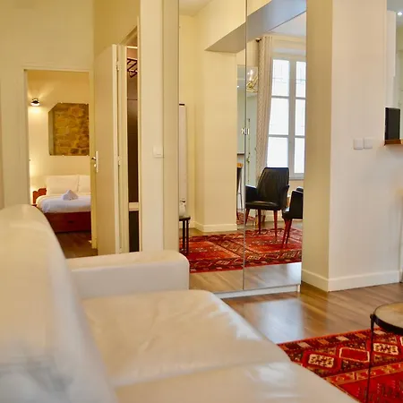 1 Bedroom In The Heart Of The Marais Area Paris